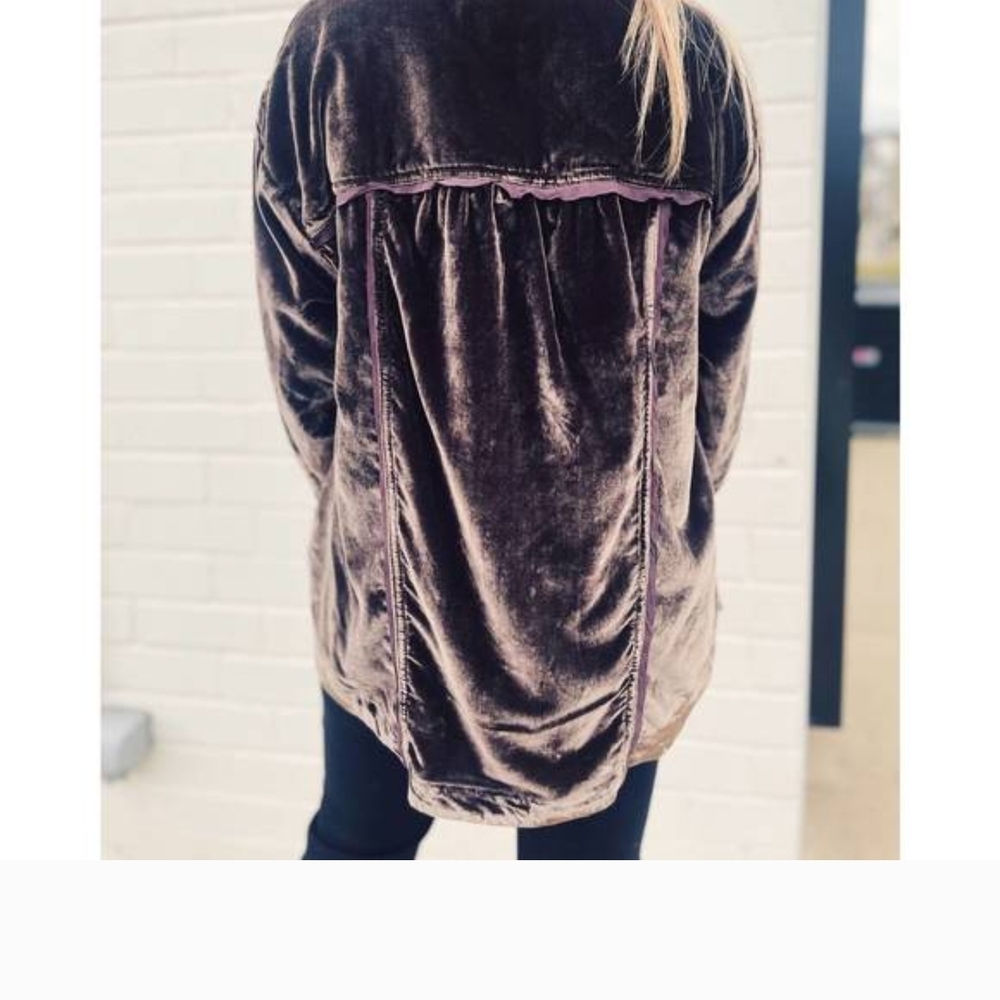 Elegant Chocolate Brown Velvet Women's Top - Picture 4 of 10